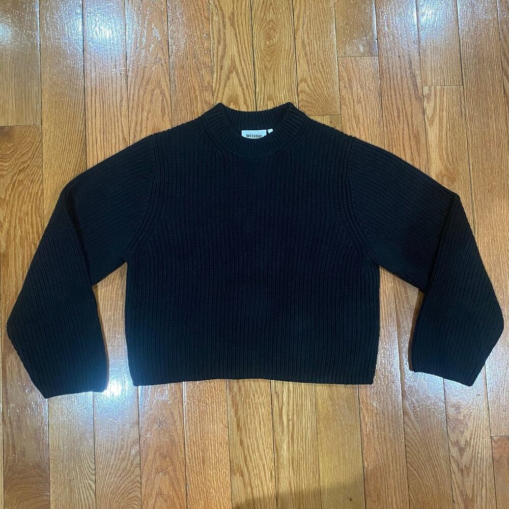 Weekday Thick Rib Cropped Knit Black Long Sleeve Sweater Women’s Size XS